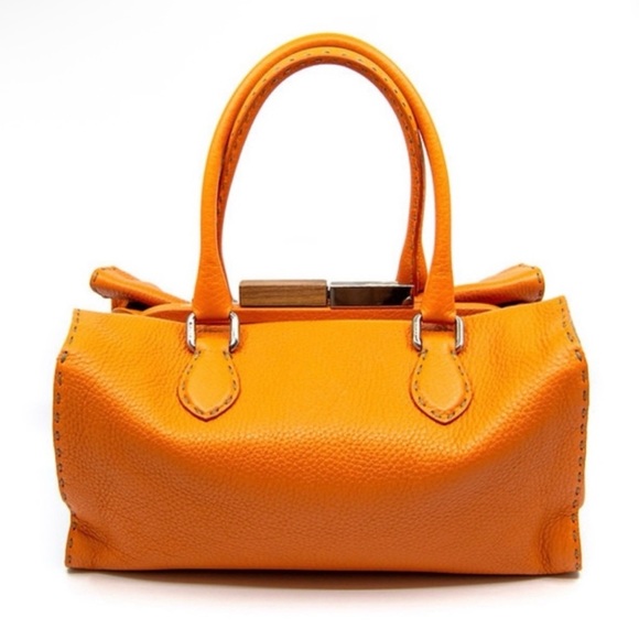 Authentic FENDI Selleria Handbag. - Picture 2 of 9